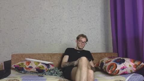 MICHAEL PVT IS OPEN online show from July 24, 4:03 pm