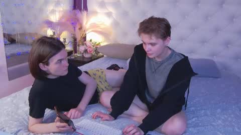 _cheesecake_s online show from December 2, 1:30 am