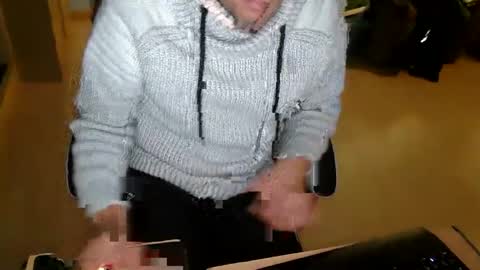  chris 87 online show from December 15, 9:34 pm