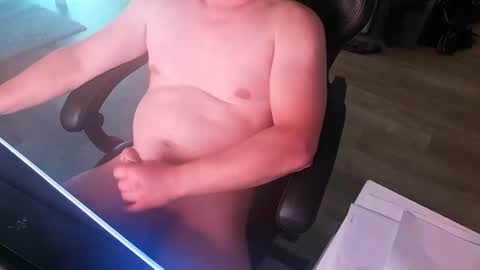 _chucky online show from June 15, 6:33 pm