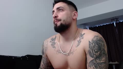 Dylan online show from February 25, 9:09 am