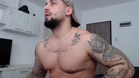 Dylan online show from January 7, 8:37 am