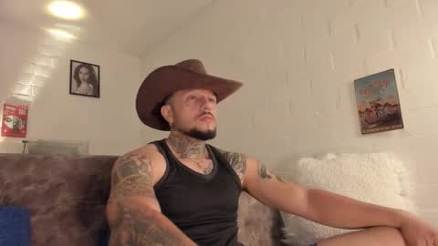 Emilio online show from March 2, 9:27 am