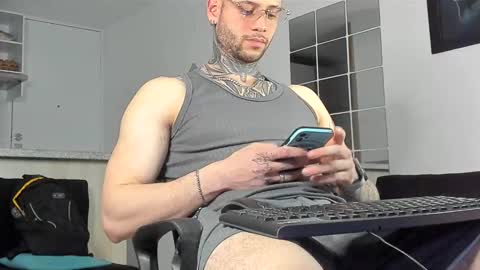 jeison online show from January 16, 12:12 am