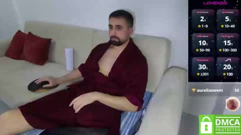 _jeem_ online show from February 24, 5:42 pm