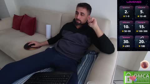 _jeem_ online show from March 11, 12:39 pm