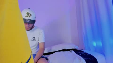    online show from October 20, 11:52 pm