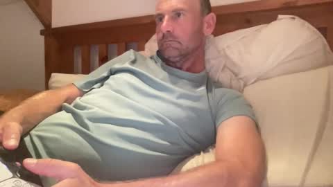 Kiwi online show from March 25, 7:45 am