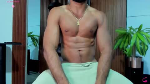 _luca_flame online show from November 15, 4:36 am