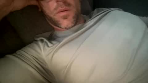 _lululeo_ online show from April 22, 2:29 am