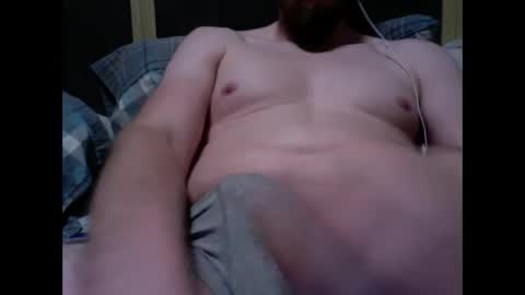 _maverick1985_ online show from December 29, 11:50 pm