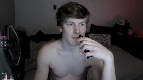  Medaed20  online show from December 3, 7:20 pm