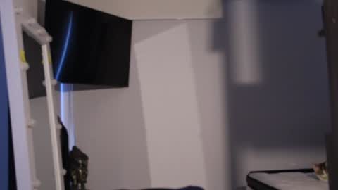 Snapshot of _mikestone chatting on February 7, 2:04 pm soy mike online show from February 7, 2:04 pm