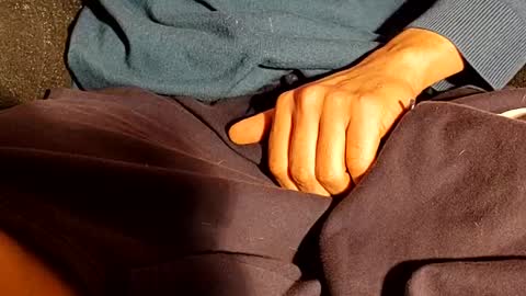 _nicetobehere_ online show from January 12, 1:37 pm