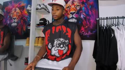 Kevin  online show from April 18, 11:48 pm