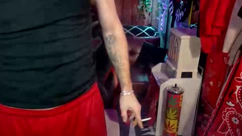 REDxxx online show from November 16, 9:17 pm