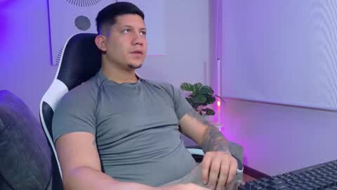 Roberto online show from March 16, 12:20 pm