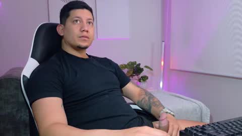 Roberto online show from March 22, 12:21 pm