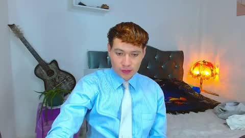 santi online show from April 23, 12:29 pm