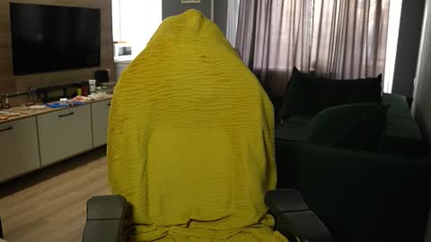 OLIVERERENMARCUSpvt is open online show from March 15, 12:02 pm