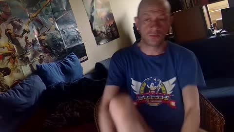 Snapshot of _svenerd87___ chatting on October 7, 1:04 pm Sven online show from October 7, 1:04 pm