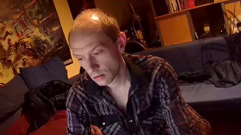 Snapshot of _svenerd87___ chatting on September 25, 8:08 pm Sven online show from September 25, 8:08 pm