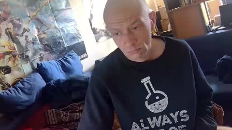 Snapshot of _svenerd87___ chatting on October 3, 11:04 am Sven online show from October 3, 11:04 am