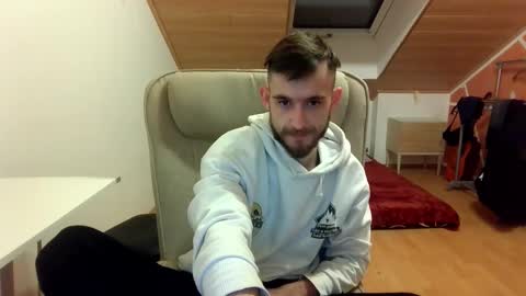 Vlad online show from February 2, 7:14 pm