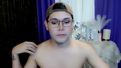 _xxcocksucker online show from January 23, 9:50 am