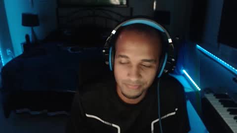 a4orce online show from November 26, 2:14 am