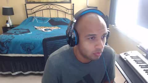 a4orce online show from March 15, 4:24 pm