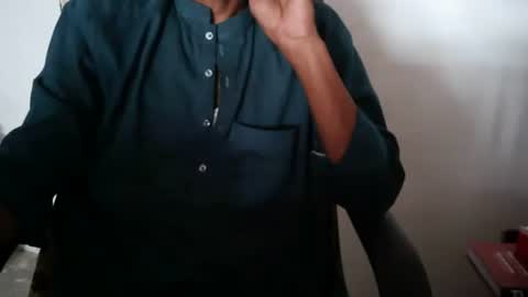 aakhan804 online show from May 19, 12:00 pm