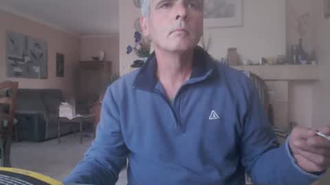 Aalex1717 online show from July 14, 4:49 am