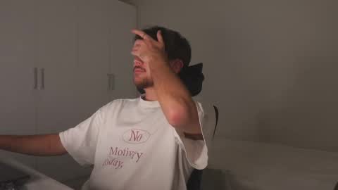 Alex online show from April 11, 2:52 am