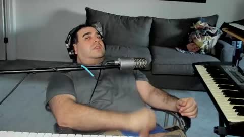 Aaron online show from July 23, 11:46 pm