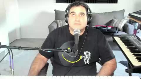 Aaron online show from July 3, 8:35 pm