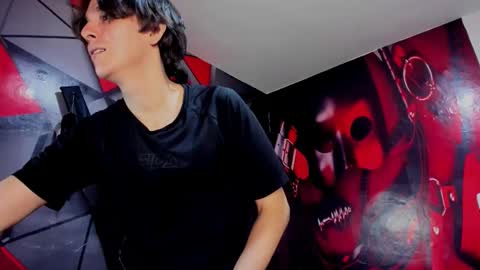 Aaron online show from November 29, 10:12 pm