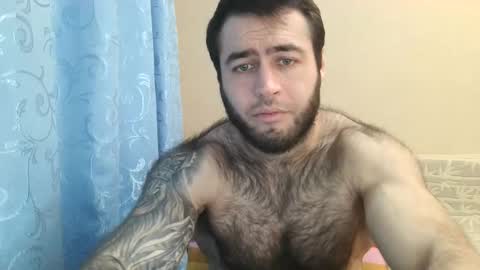 Snapshot of aaron_royal chatting on January 3, 5:42 pm Davin tayl online show from January 3, 5:42 pm