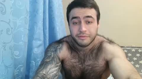 Snapshot of aaron_royal chatting on February 28, 5:37 pm Davin tayl online show from February 28, 5:37 pm