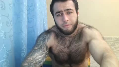 Snapshot of aaron_royal chatting on January 1, 6:16 pm Davin tayl online show from January 1, 6:16 pm