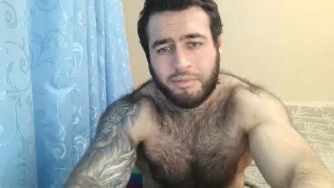 Snapshot of aaron_royal chatting on January 11, 6:01 pm Davin tayl online show from January 11, 6:01 pm