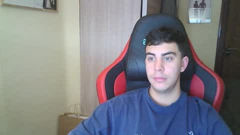 aaronlavine online show from February 18, 4:27 pm