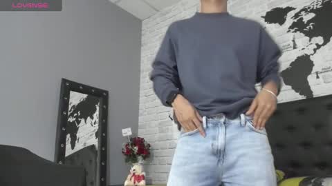 Snapshot of abelasburgo chatting on February 6, 8:56 pm Independence model AbelAsburgo online show from February 6, 8:56 pm