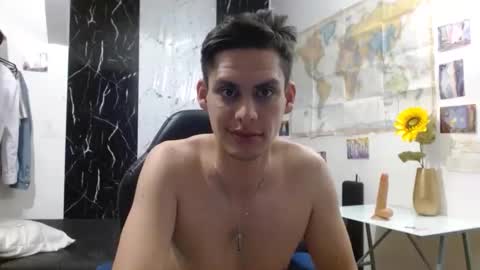 abraxasdelmundo online show from May 9, 9:21 am