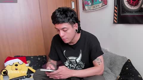 Snapshot of acid_time chatting on December 16, 5:54 pm Jhonny online show from December 16, 5:54 pm