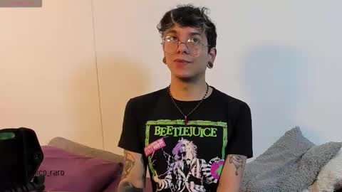 Jhonny online show from October 31, 3:30 am