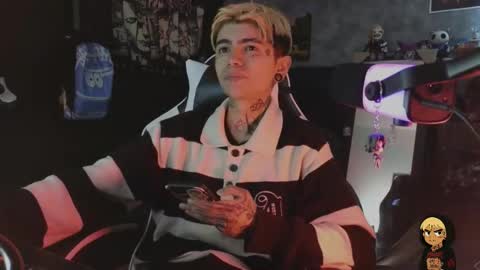 Acid Milo online show from February 18, 6:38 pm