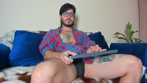 R. online show from January 19, 10:06 am