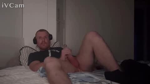 Submissive ginger online show from March 31, 12:07 pm