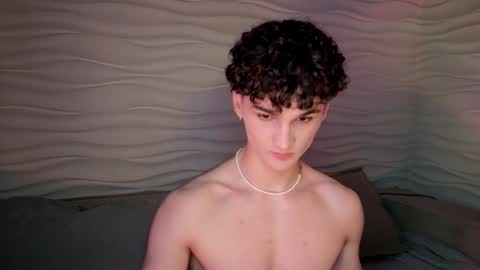 Snapshot of adam_21cm chatting on February 2, 4:43 pm Adam online show from February 2, 4:43 pm